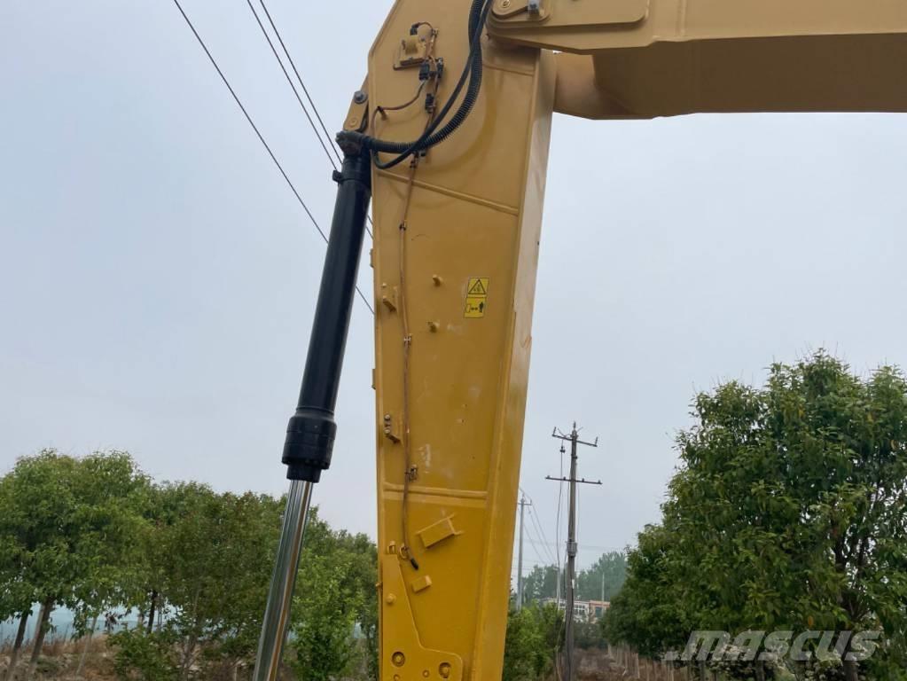 CAT 320 Bageri guseničari