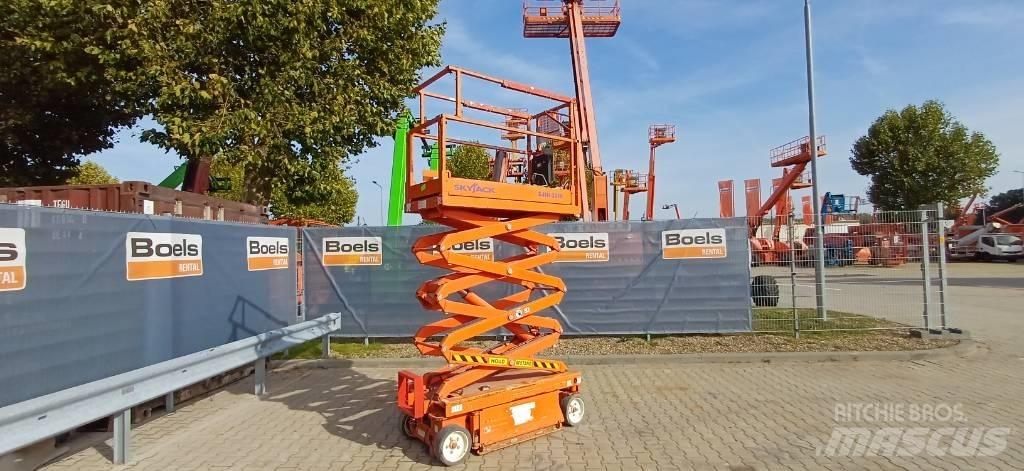 SkyJack SJIII 3219 Makazaste platforme