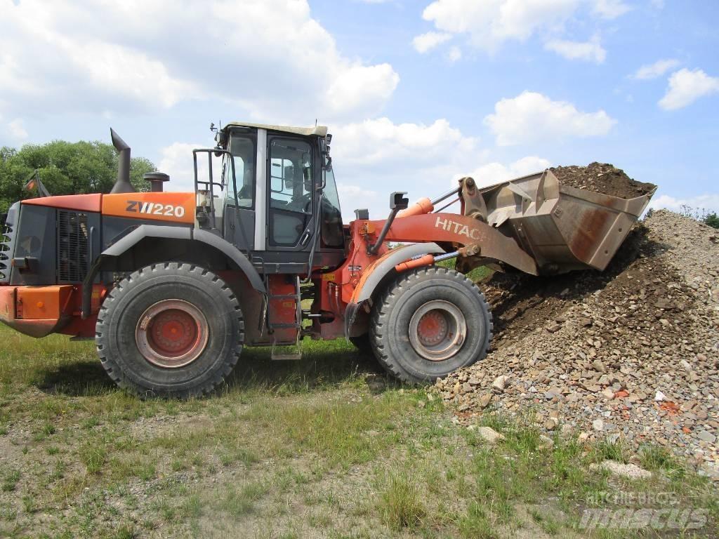 Hitachi ZW 220  Waage Utovarivači na točkove