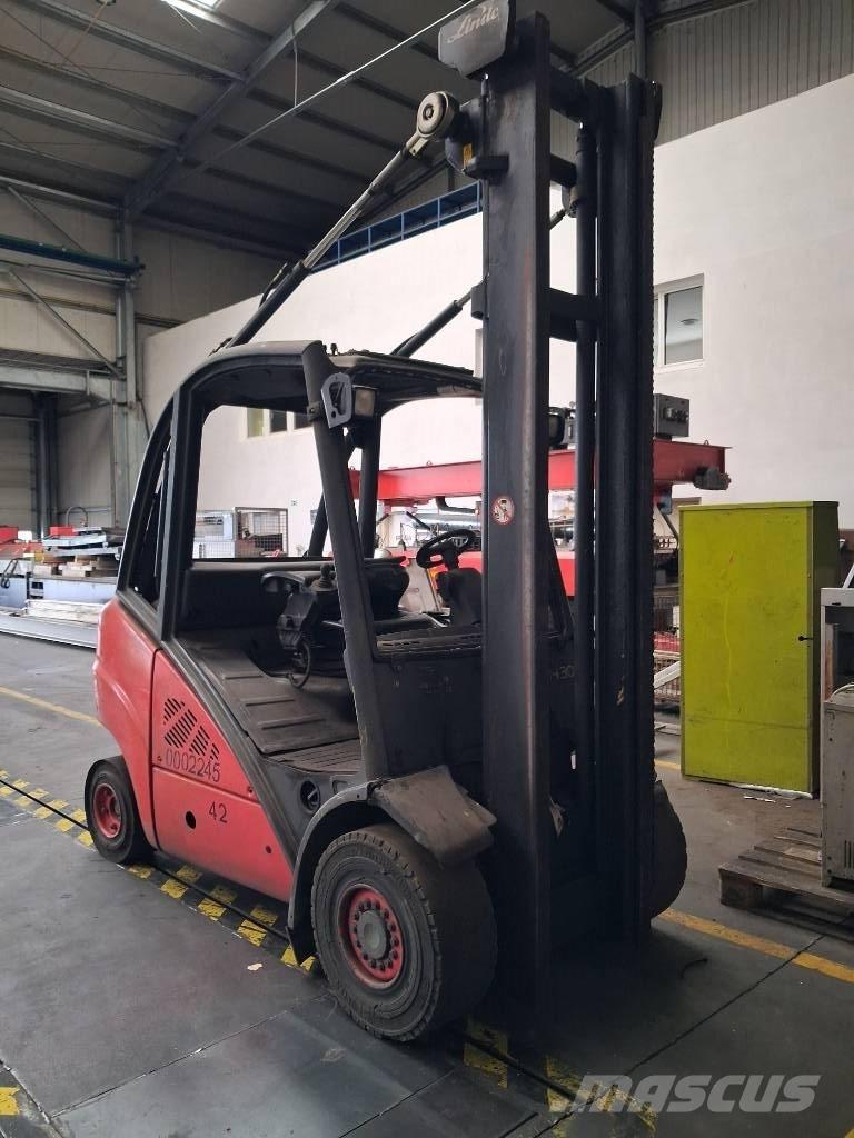 Linde H30D-01 Dizelski viljuškari