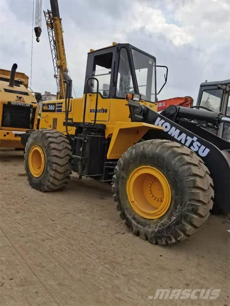 Komatsu WA 380 Utovarivači na točkove
