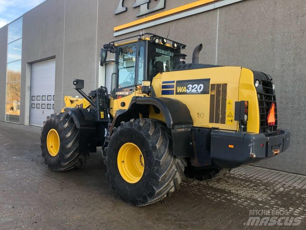 Komatsu WA 320-8 Utovarivači na točkove