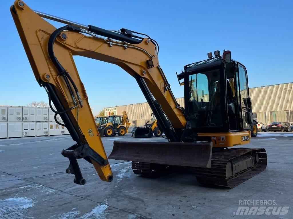JCB 67 C Mini bageri < 7t