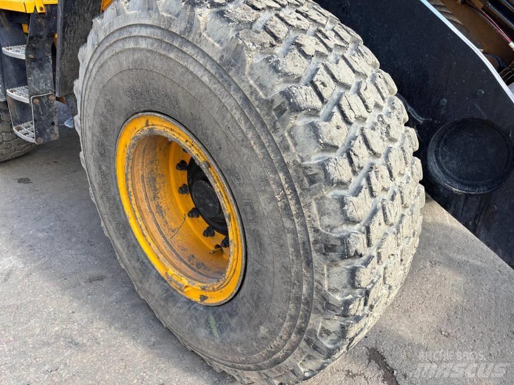 JCB 437 HT Utovarivači na točkove