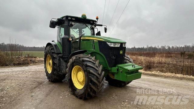 John Deere 7250R Traktori