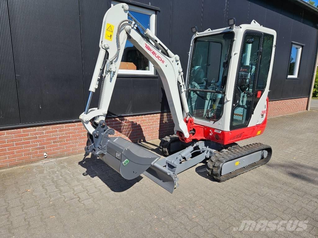 Takeuchi TB320 Demo Mini bageri < 7t