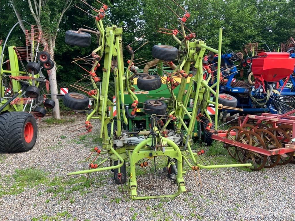 CLAAS VOLTO 870 Okretači i sakupljači sena