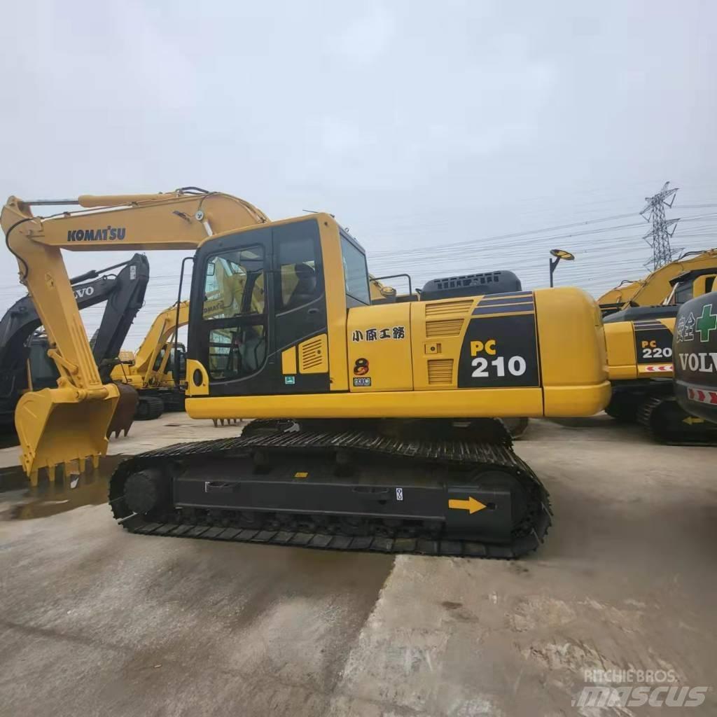 Komatsu PC 210 Bageri guseničari