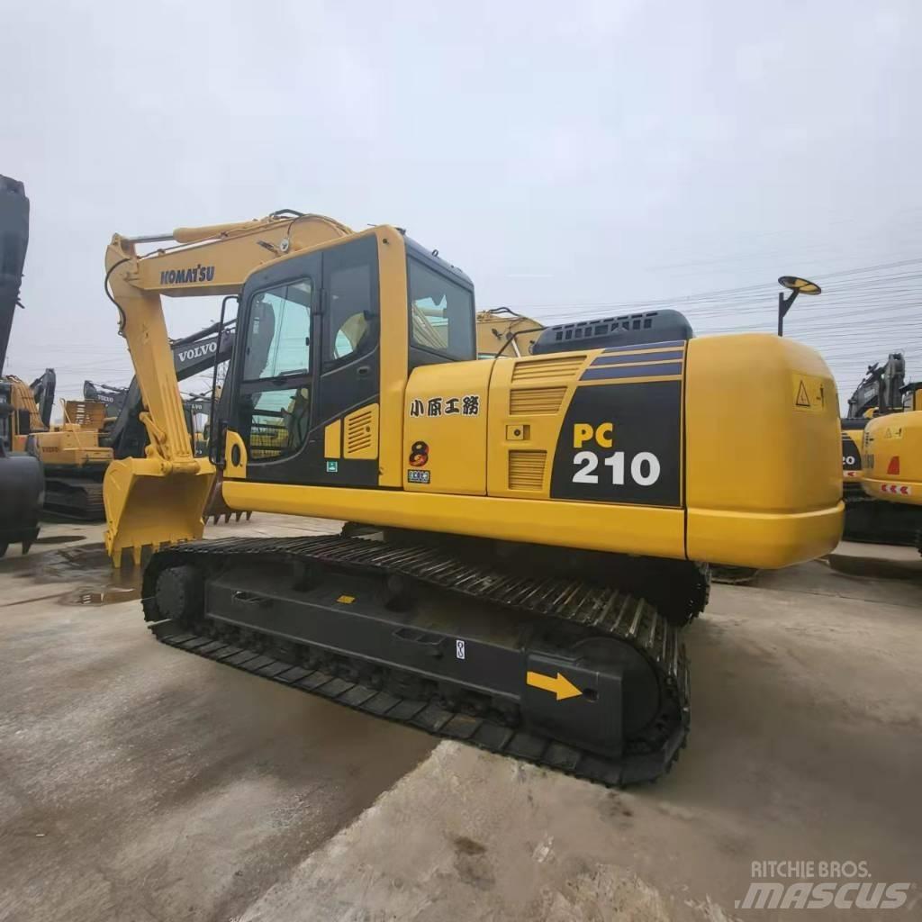 Komatsu PC 210 Bageri guseničari
