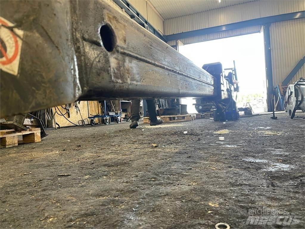 John Deere 1910G Kranovi za debla