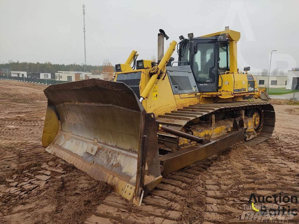 Komatsu D85PX-15 Buldožeri guseničari