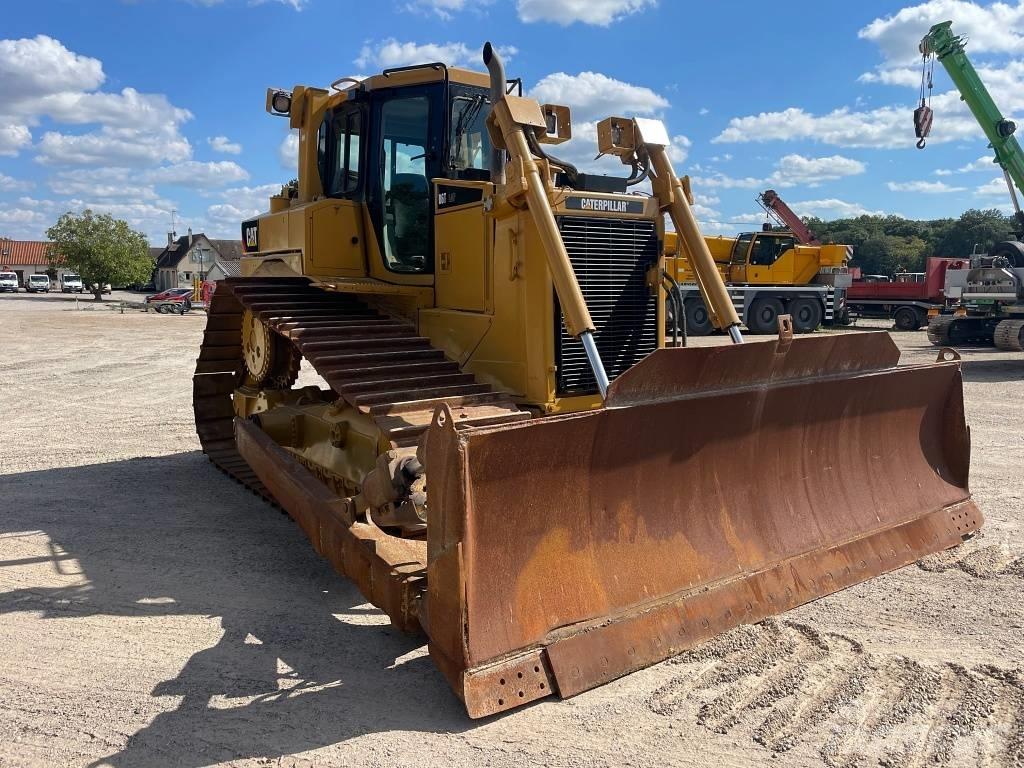 CAT D 6 T LGP Buldožeri guseničari
