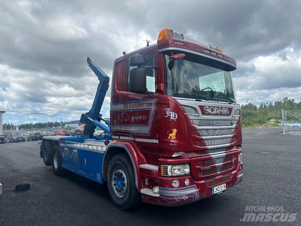 Scania R580 6x2*4 Rol kiper kamioni sa kukom za podizanje tereta