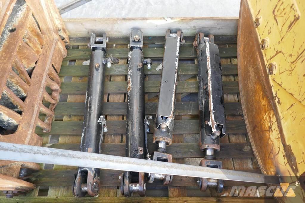 CAT 525D Grapple Ostale kargo komponente