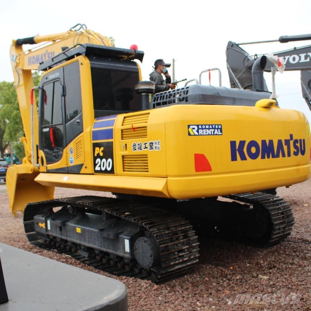 Komatsu PC 200-8 Bageri guseničari