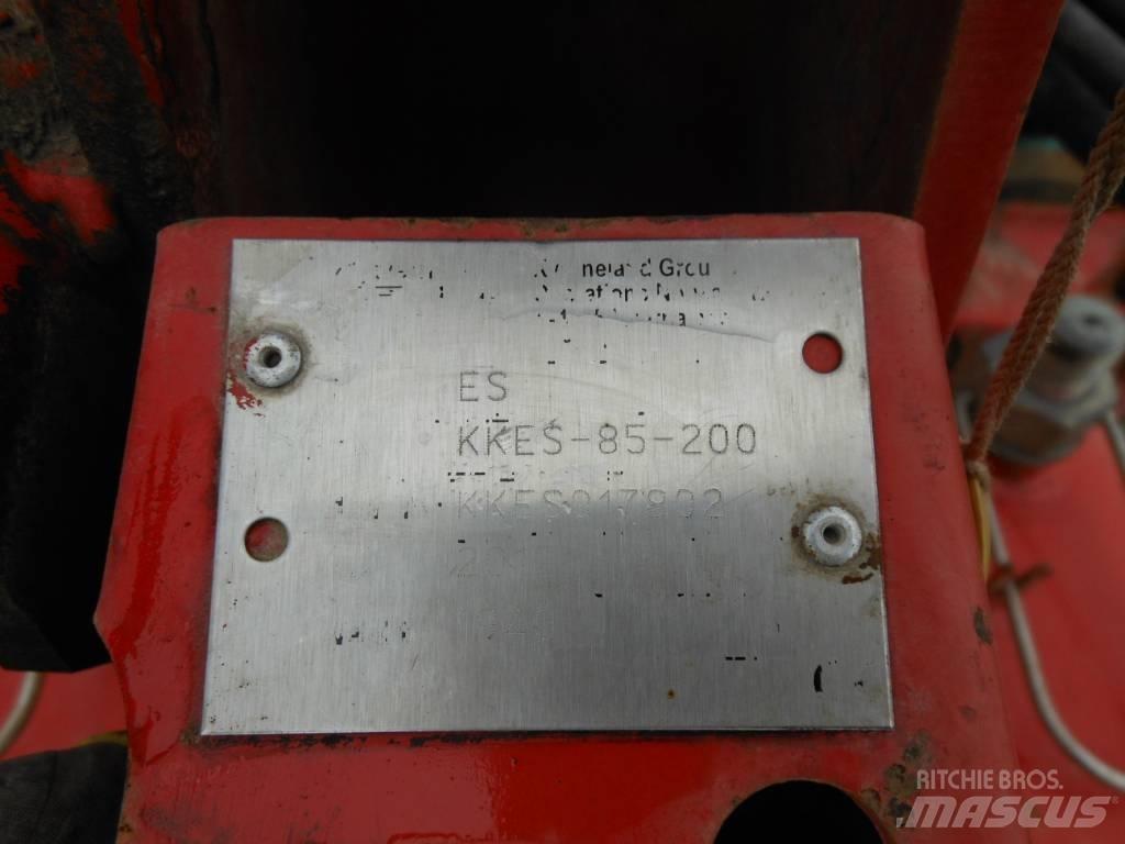 Kverneland ES85 Plugovi obrtači