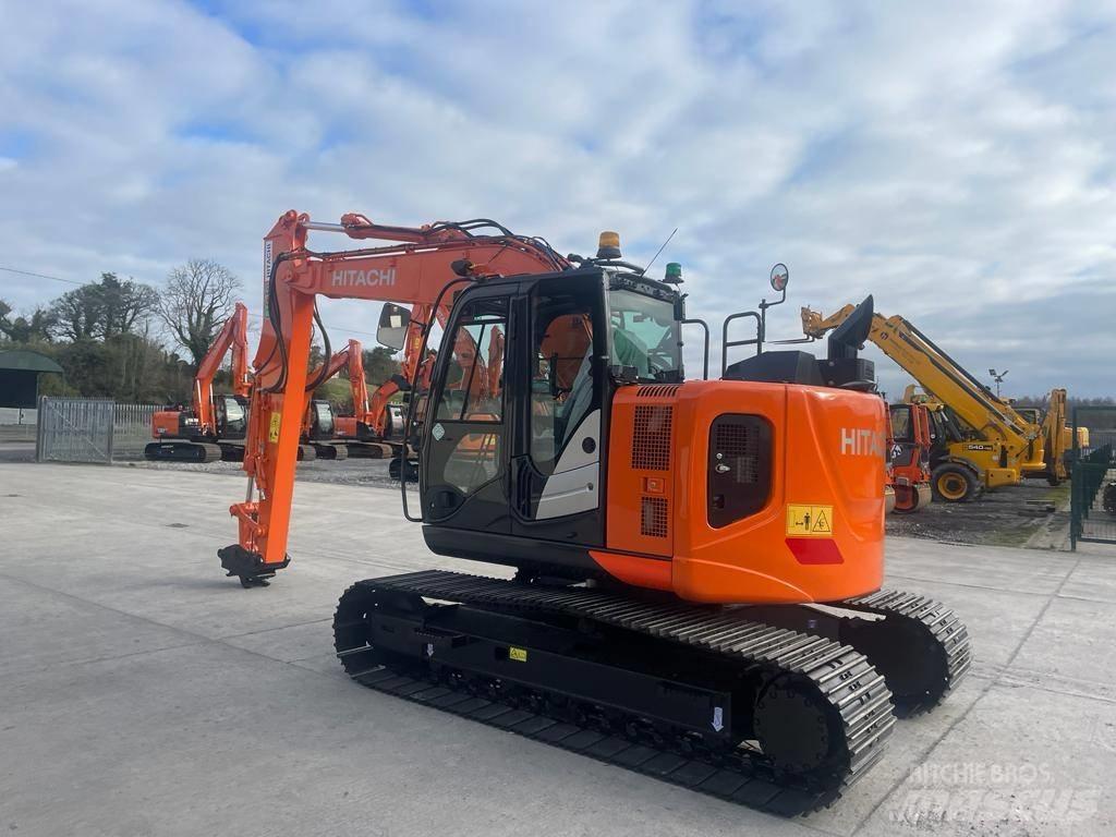 Hitachi ZX 135 US-6 Bageri guseničari