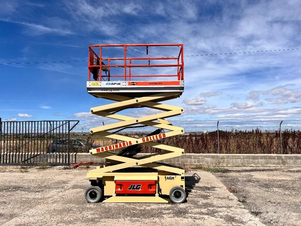 JLG 3246 ES Makazaste platforme