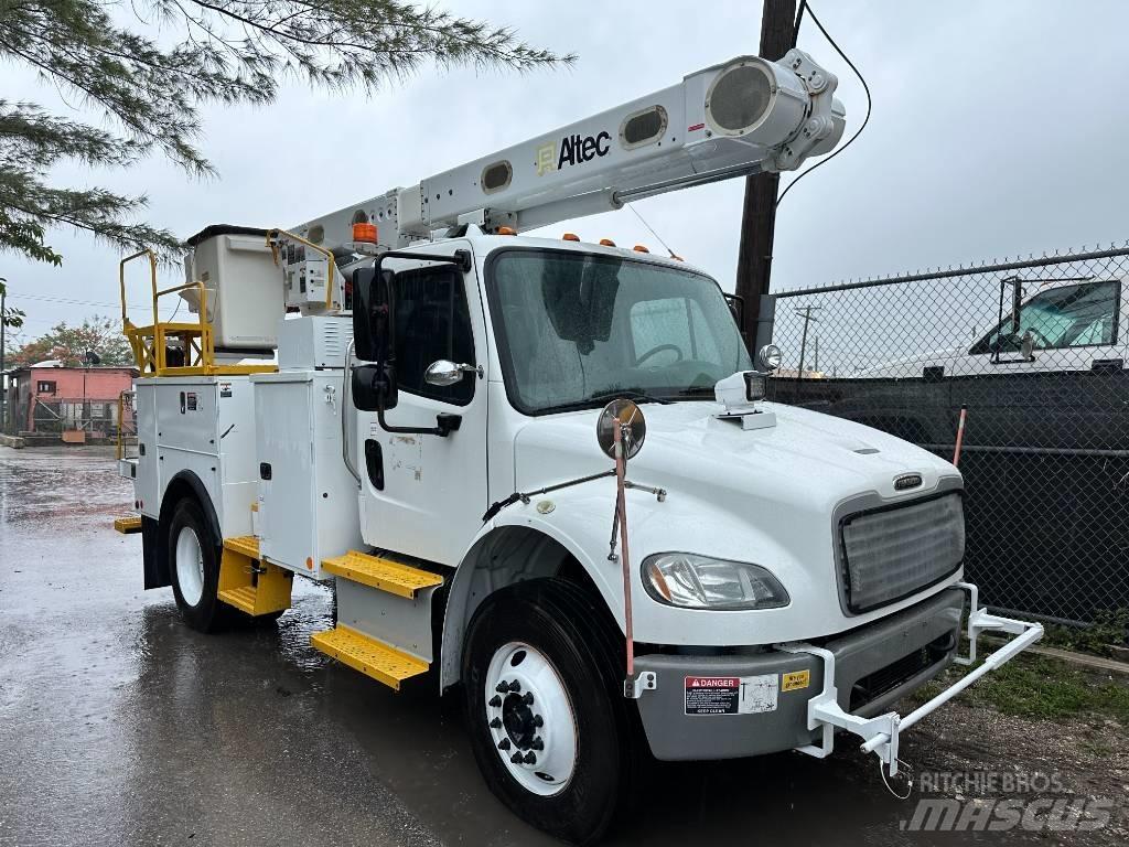 Freightliner M2 Auto korpe