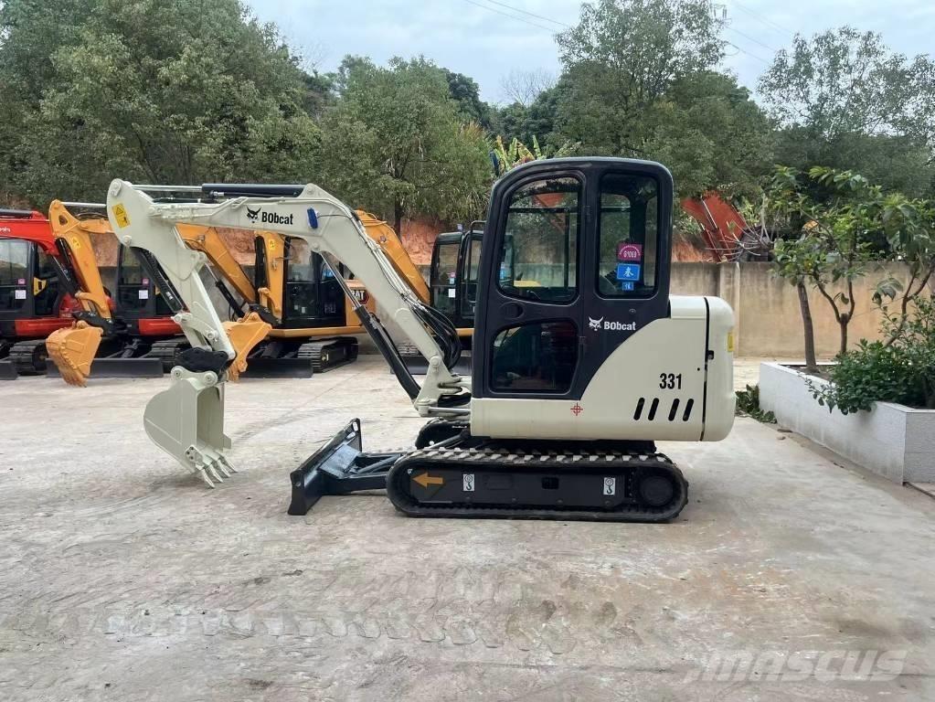 Bobcat 331 Mini bageri < 7t