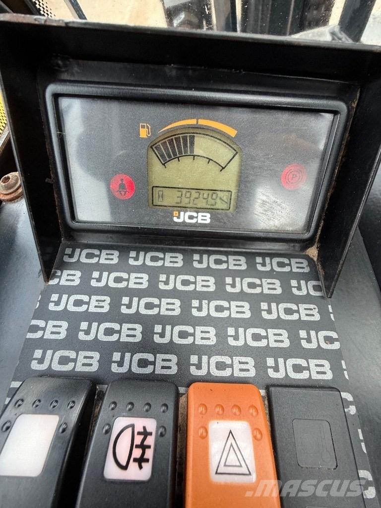 JCB 930-4 Vanterenski viljuškar