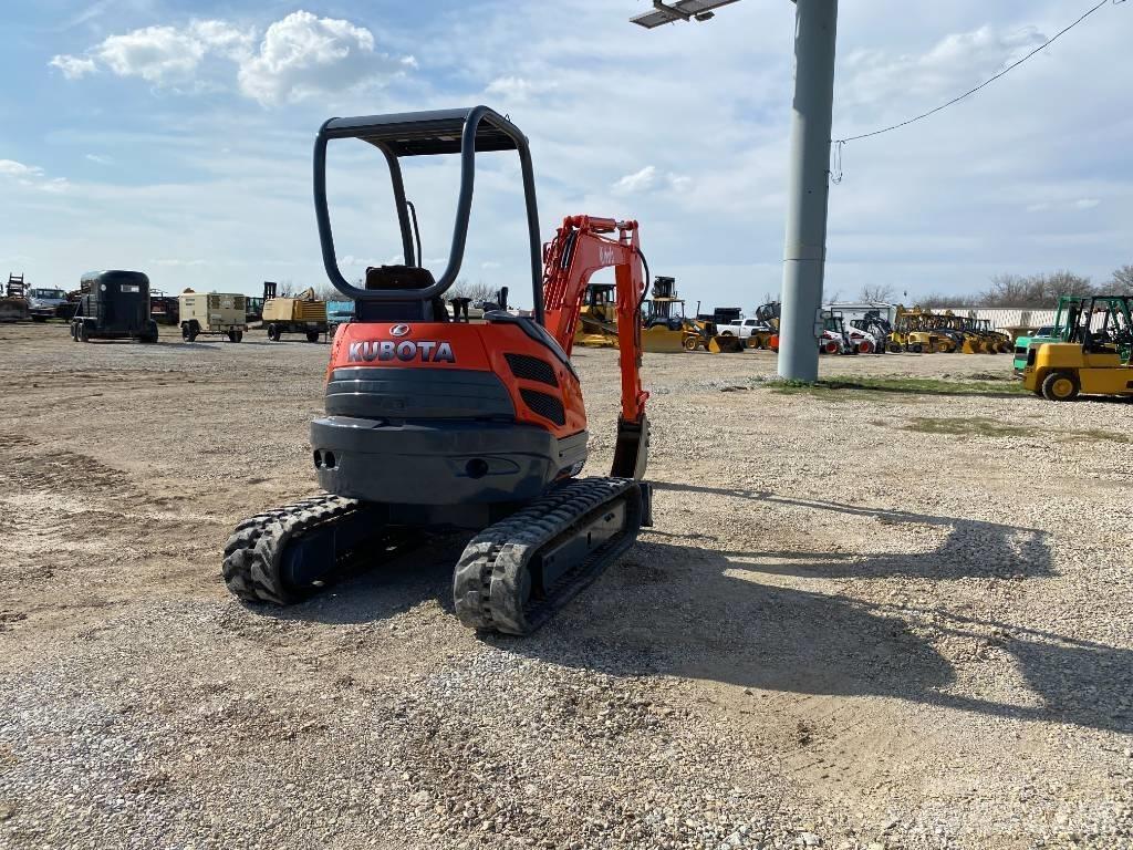 Kubota U 25 Mini bageri < 7t