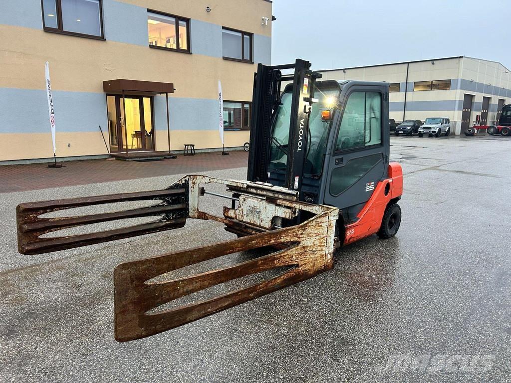 Toyota 02-8 FDF25 Dizelski viljuškari