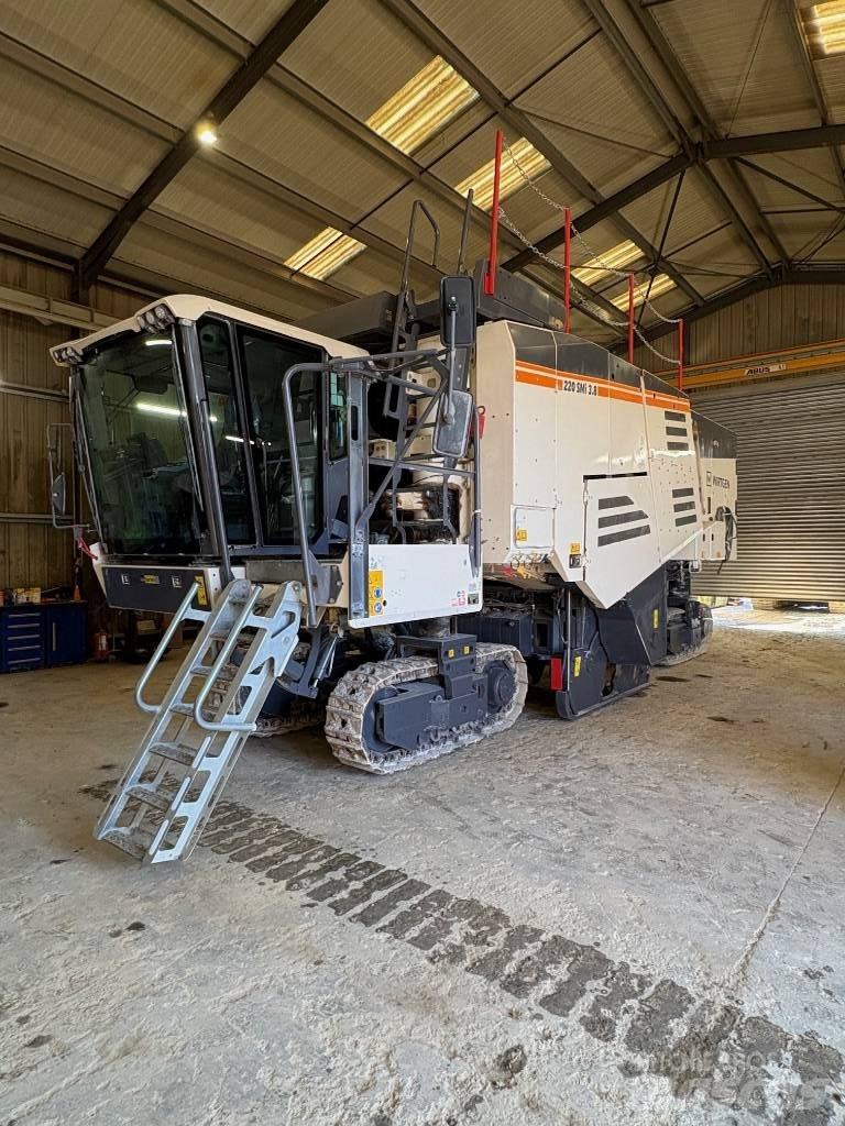 Wirtgen 220 SMI Ostalo za građevinarstvo