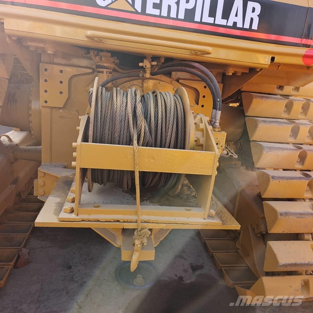 CAT D6R Buldožeri guseničari