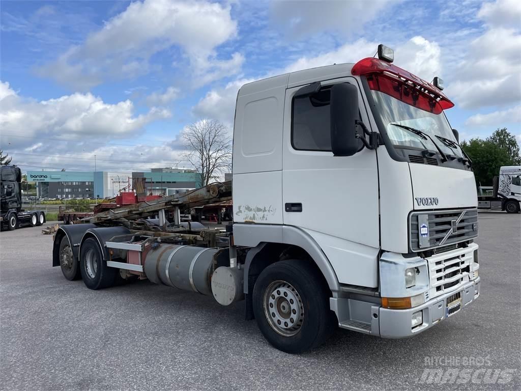 Volvo FH12 6x2 Kamioni za podizanje kablova