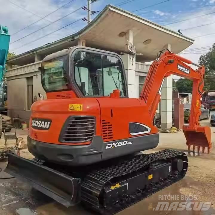 Doosan DX60-9C Mini bageri < 7t