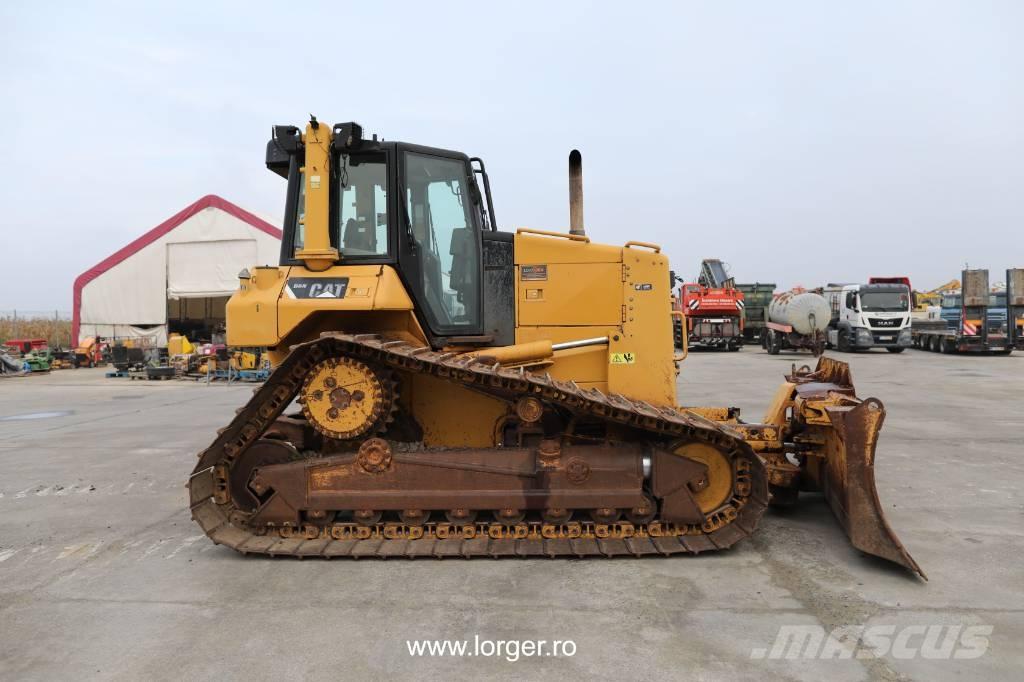 CAT D 6 N Buldožeri guseničari