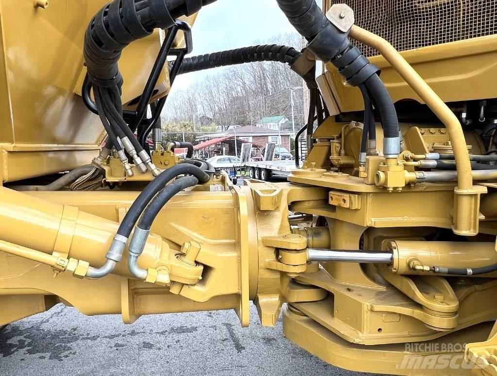 CAT 740 Zglobni damperi