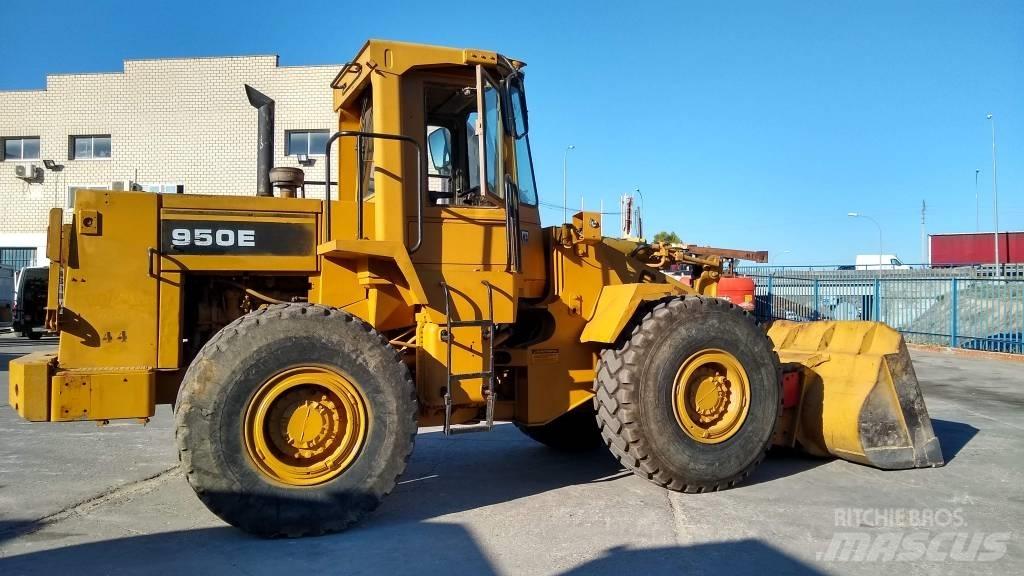 CAT 950E Utovarivači na točkove