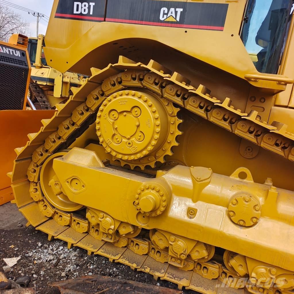CAT D 8 T Buldožeri guseničari