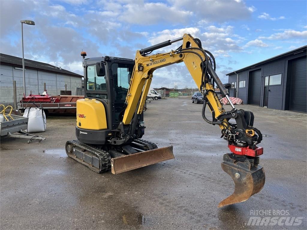 New Holland E 26 C Mini bageri < 7t