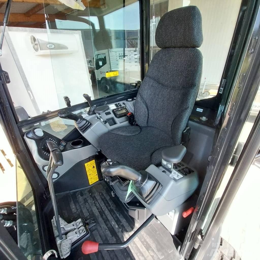 Bobcat E 27 Mini bageri < 7t