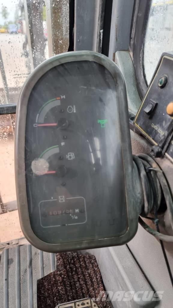 Volvo EC 210 B LC Bageri guseničari