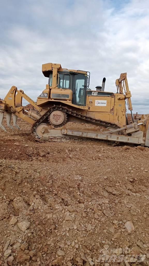 CAT D 7 R Buldožeri guseničari