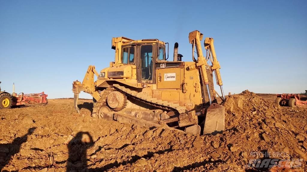 CAT D 7 R Buldožeri guseničari