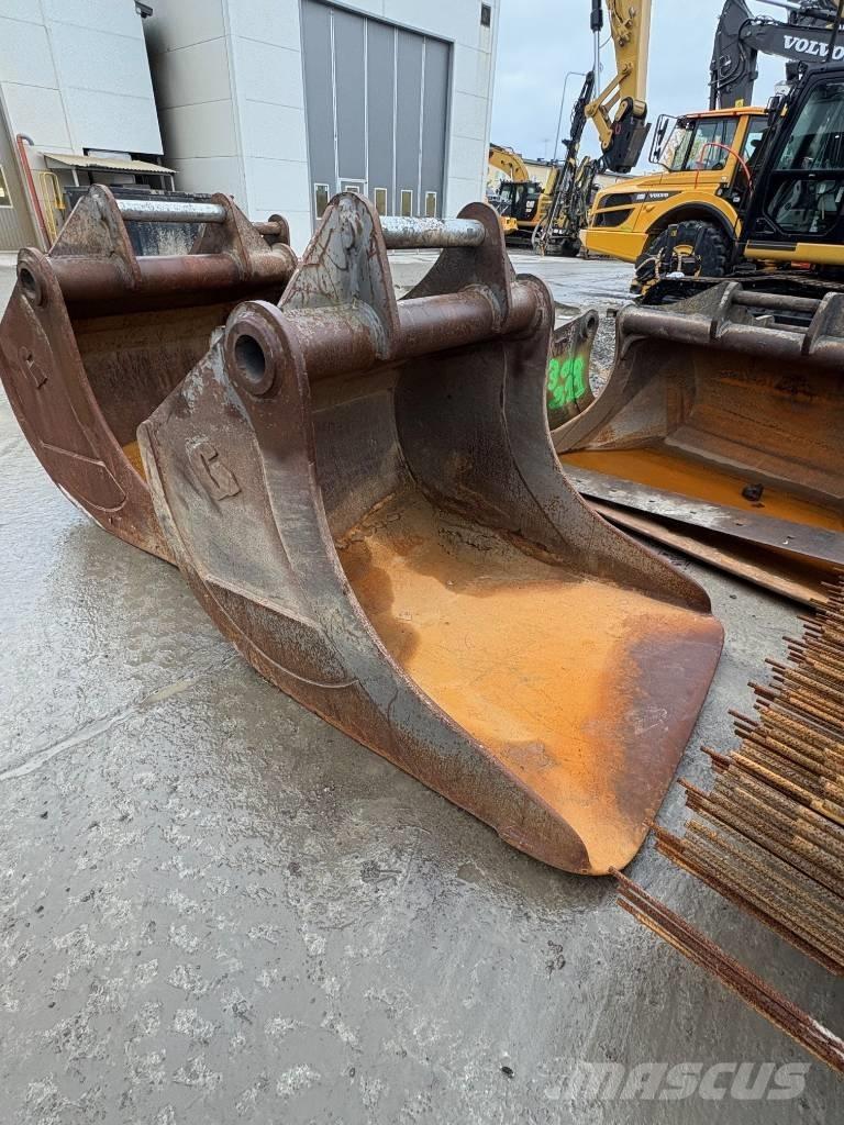 Volvo EC 300 EL Bageri guseničari