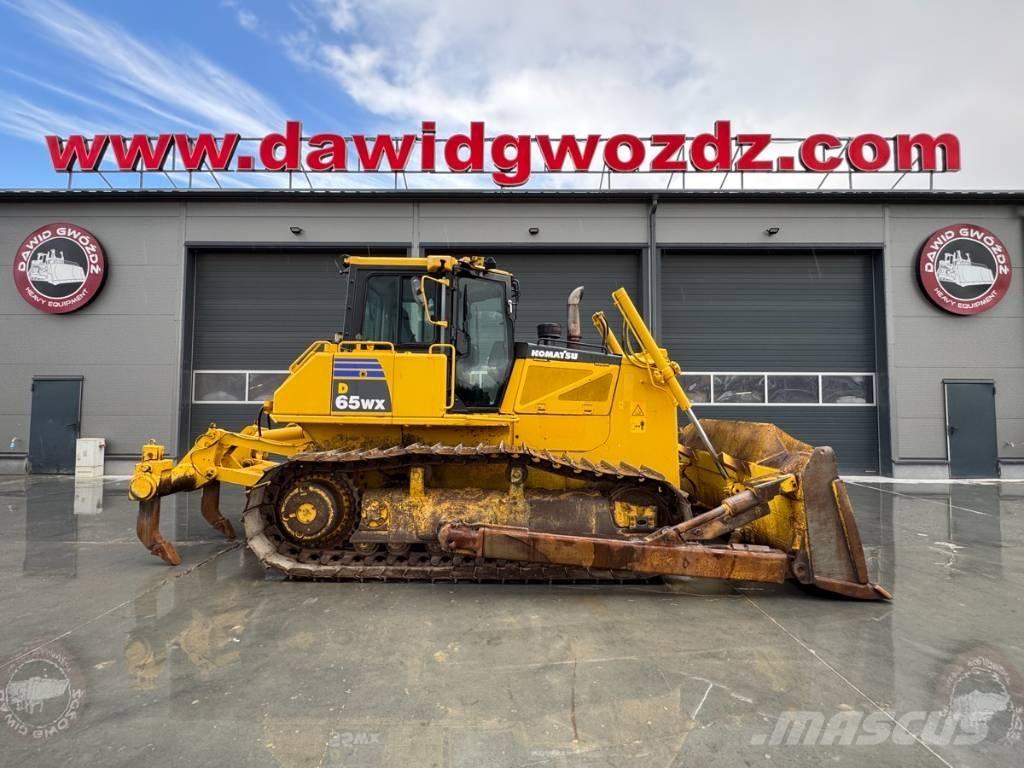 Komatsu D 65 WX-16 Buldožeri guseničari