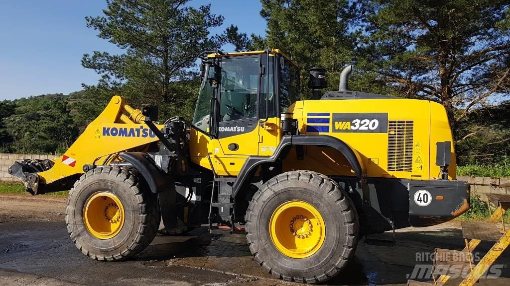 Komatsu WA320-8E0 Utovarivači na točkove