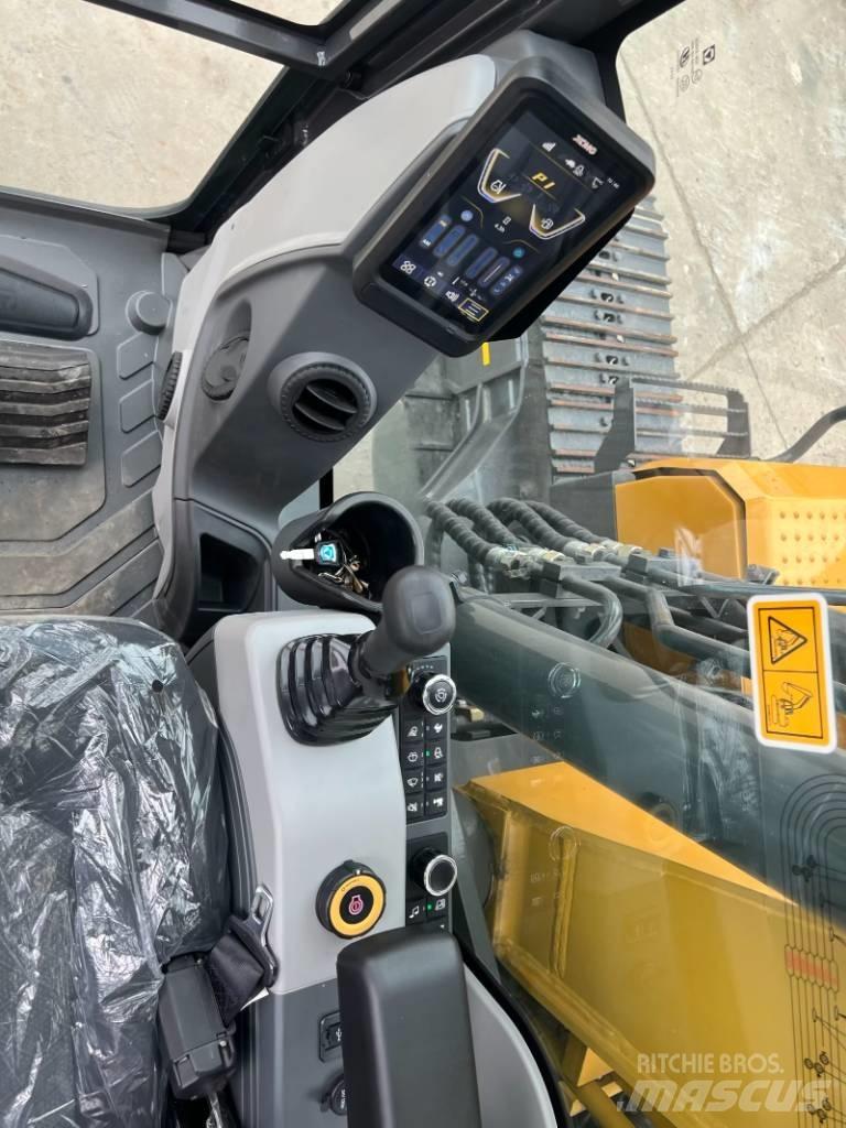 XCMG XE135GA Bageri guseničari
