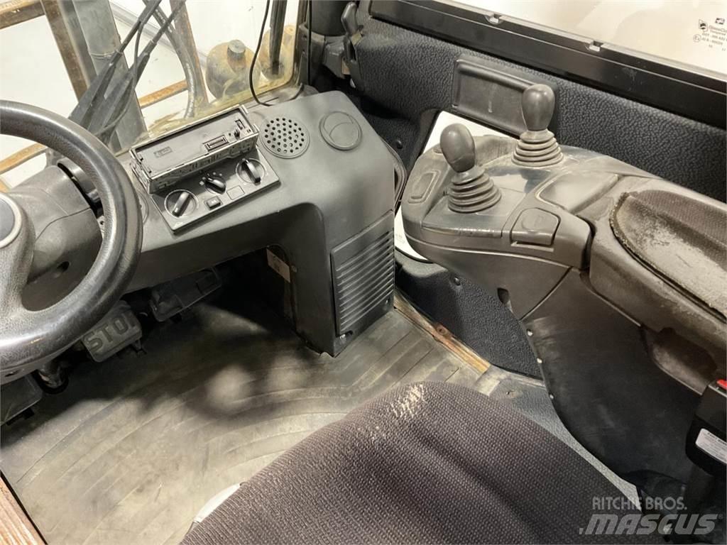 Linde H25D-02 Dizelski viljuškari