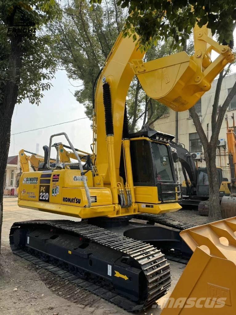 Komatsu PC 220 LC Bageri guseničari