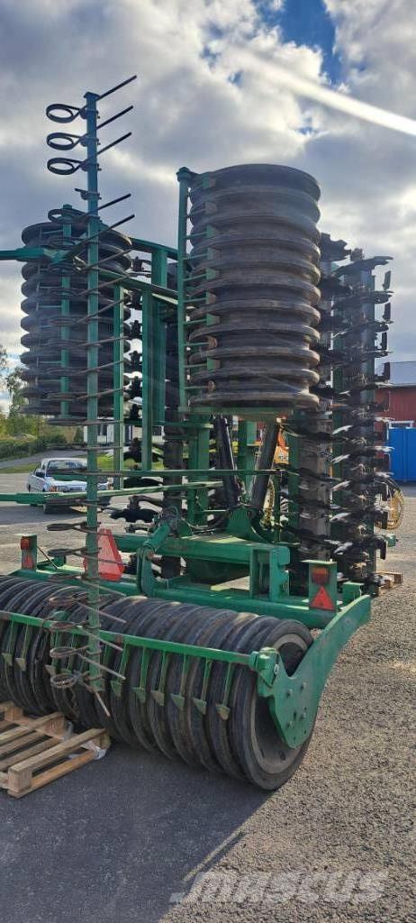 Kivi-Pekka Lamu 550 Tanjirače