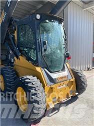 John Deere 324G Skid steer mini utovarivači