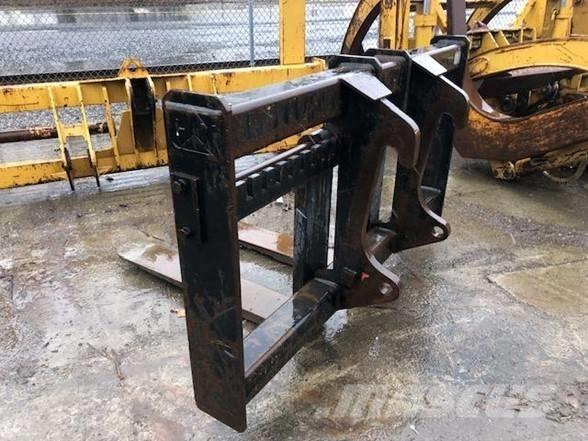 CAT IT 28 Građevinarske viljuške