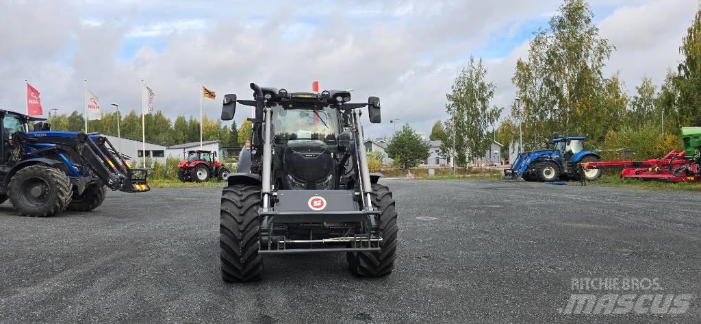 Case IH Maxxum 150 Traktori